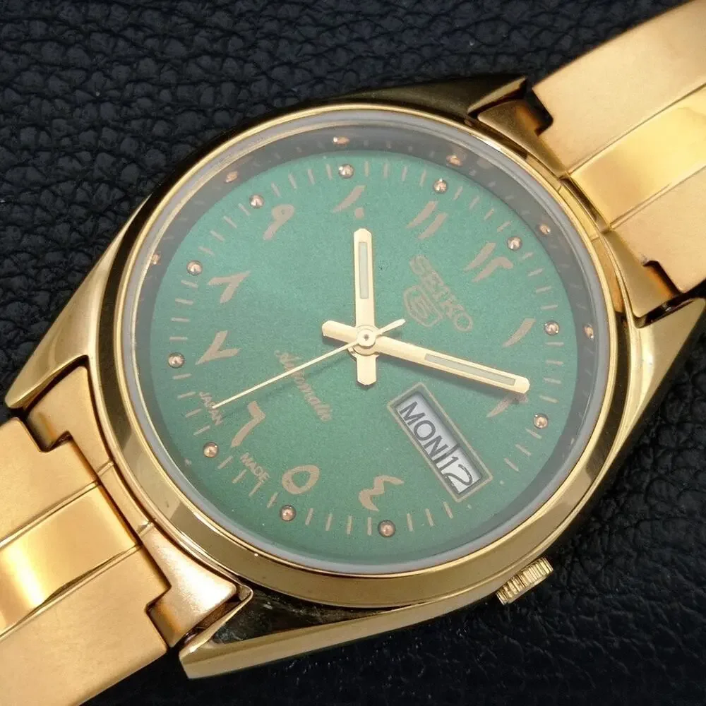 Vintage 1979 Seiko Automatic Mens Gold Watch W/daydate & Green accents